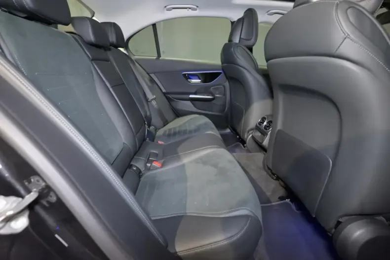 Mercedes-Benz C 200 din 2023 cu 61.200 km - oferta MER147157 - foto 10