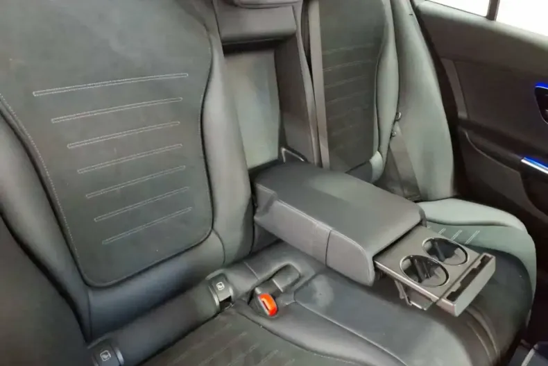 Mercedes-Benz C 220 din 2022 cu 72.798 km - oferta MER147158 - foto 7