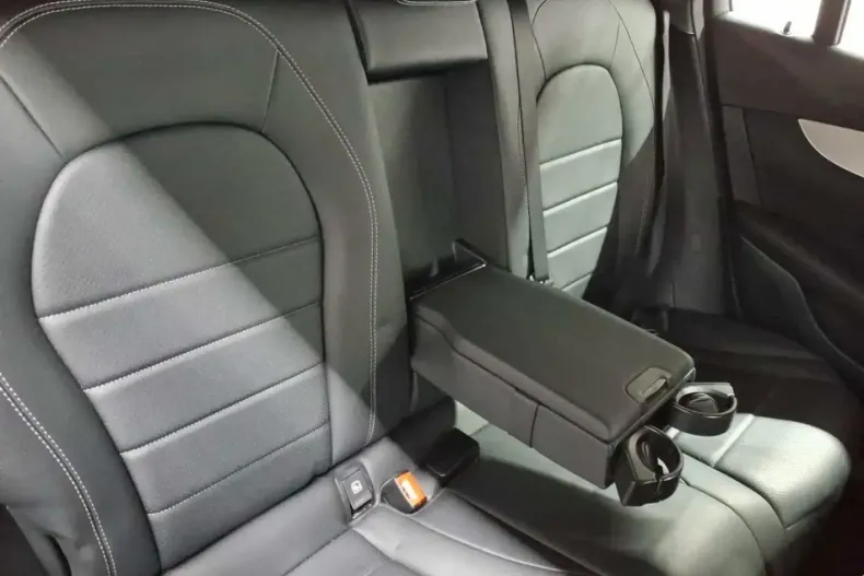 Mercedes-Benz GLC 220 din 2022 cu 76.284 km - oferta MER147161 - foto 7