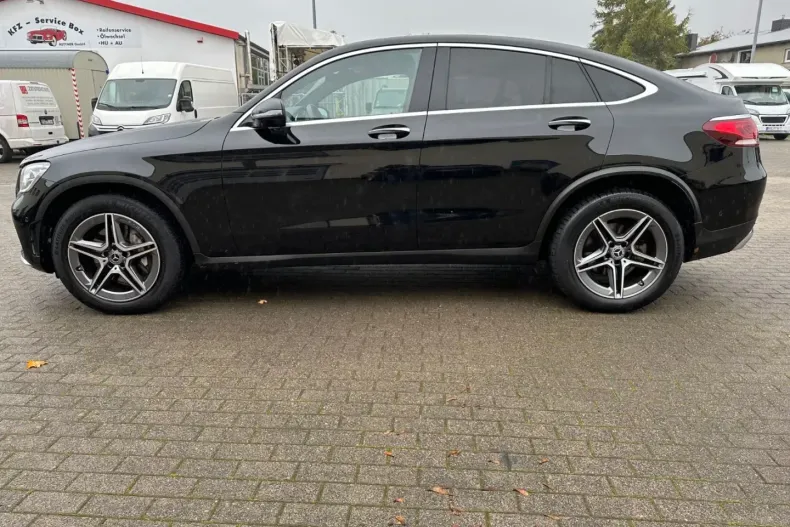 Mercedes-Benz GLC 220 din 2021 cu 69.500 km - oferta MER147167 - foto 2