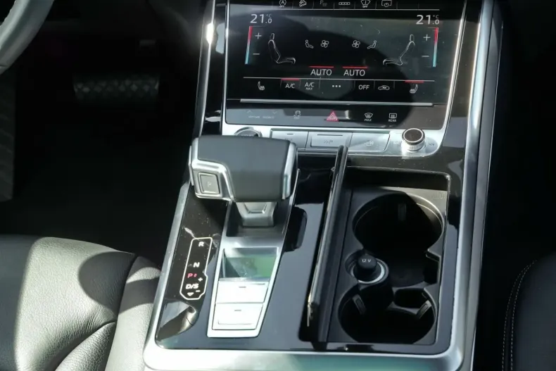 Audi Q8 din 2025 cu 27.850 km - oferta AUD147169 - foto 6