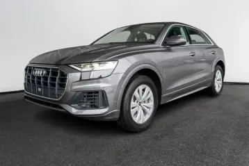 Audi Q8 din 2021 - oferta AUD147170