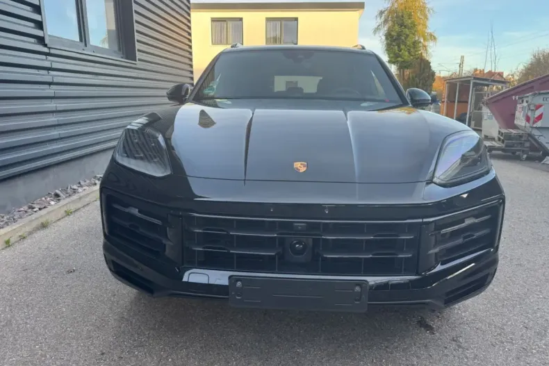 Porsche Cayenne din 2024 cu 57.000 km - oferta POR147171 - foto 2