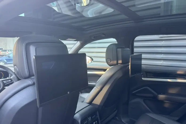 Porsche Cayenne din 2024 cu 57.000 km - oferta POR147171 - foto 8