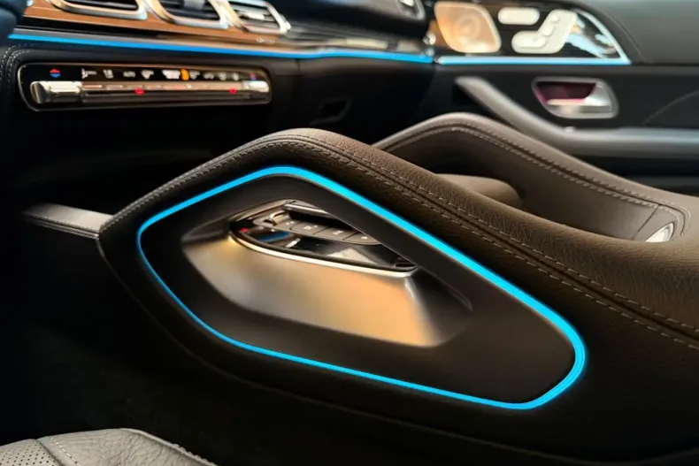 Mercedes-Benz GLE 450 din 2024 cu 25.755 km - oferta MER147173 - foto 36