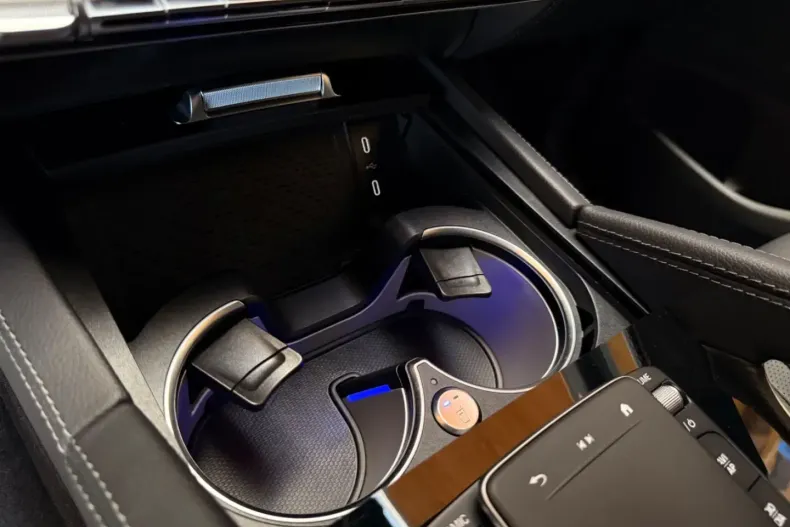 Mercedes-Benz GLE 450 din 2024 cu 25.755 km - oferta MER147173 - foto 37