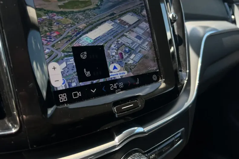 Volvo XC60 din 2022 cu 72.650 km - oferta VOL147175 - foto 20