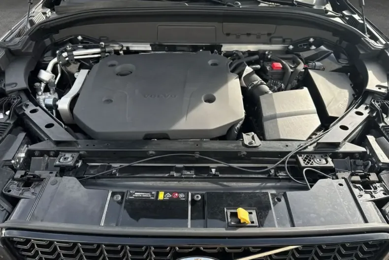 Volvo XC60 din 2024 cu 25.266 km - oferta VOL147176 - foto 7