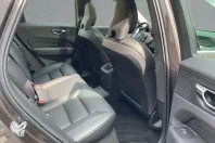 Volvo XC60 din 2022 cu 92.106 km - oferta VOL147180 - foto 8