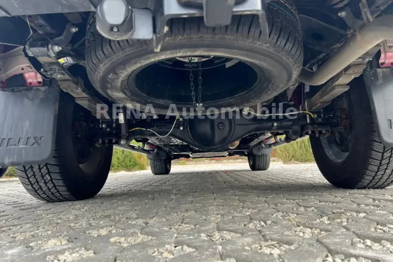 Toyota Hilux din 2023 cu 11.283 km - oferta TOY147184 - foto 19