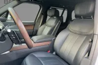 Land Rover Range Rover din 2024 cu 12.165 km - oferta LAN147190 - foto 9