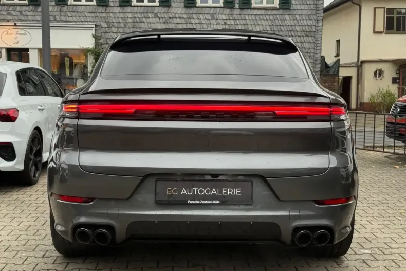 Porsche Cayenne din 2025 cu 14.900 km - oferta POR147192 - foto 6