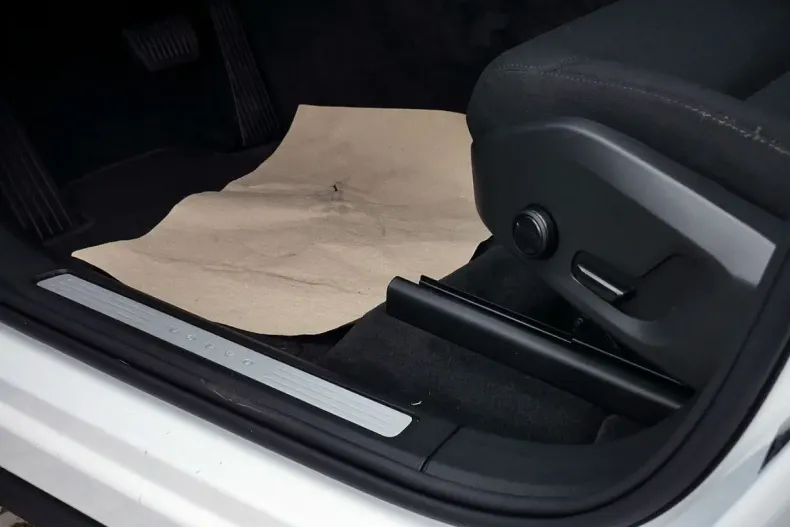 Volvo XC60 din 2022 cu 41.949 km - oferta VOL147195 - foto 15