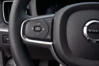 Volvo XC60 din 2022 cu 41.949 km - oferta VOL147195 - foto 23