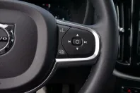 Volvo XC60 din 2022 cu 41.949 km - oferta VOL147195 - foto 24