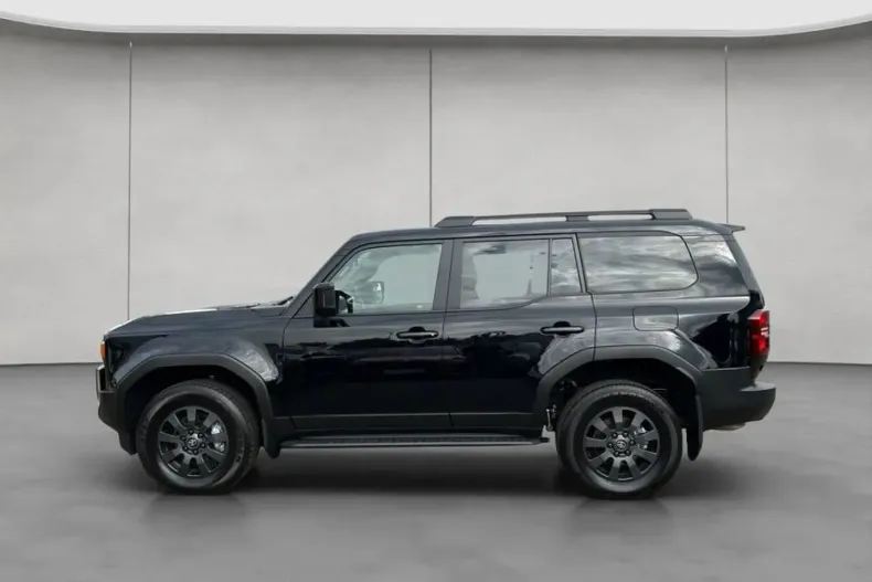 Toyota Land Cruiser din 2024 cu 12.510 km - oferta TOY147199 - foto 3