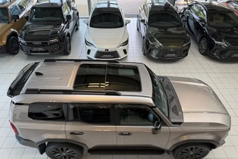 Toyota Land Cruiser din 2024 cu 13.643 km - oferta TOY147200 - foto 8