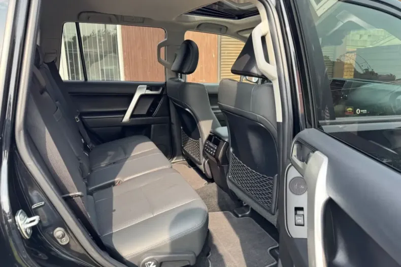 Toyota Land Cruiser din 2022 cu 55.000 km - oferta TOY147201 - foto 7