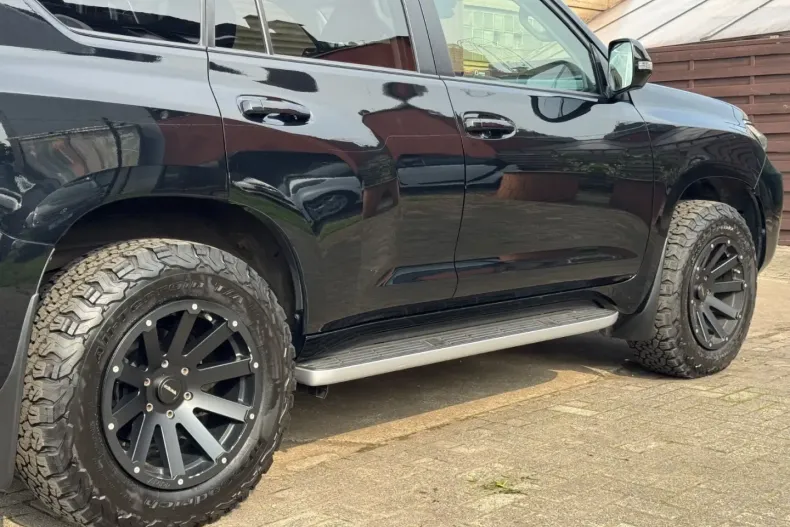 Toyota Land Cruiser din 2022 cu 55.000 km - oferta TOY147201 - foto 20