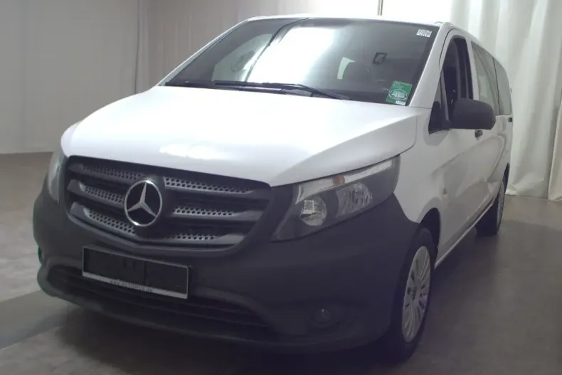 Mercedes-Benz Vito din 2023 cu 49.765 km - oferta MER147207 - foto 1