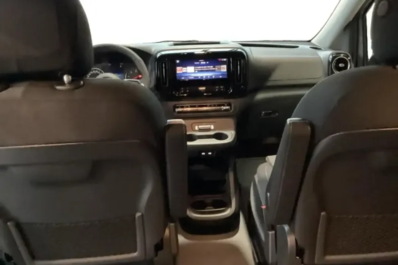 Mercedes-Benz Vito din 2024 cu 29.900 km - oferta MER147208 - foto 10