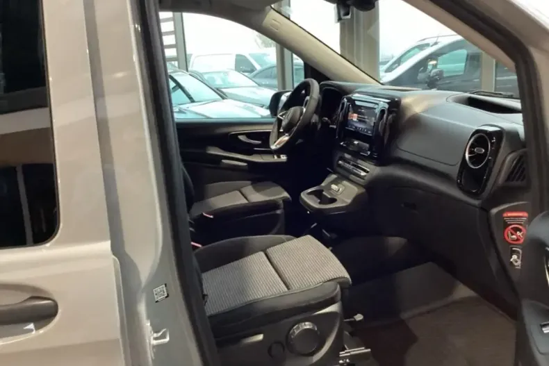 Mercedes-Benz Vito din 2024 cu 29.900 km - oferta MER147208 - foto 16