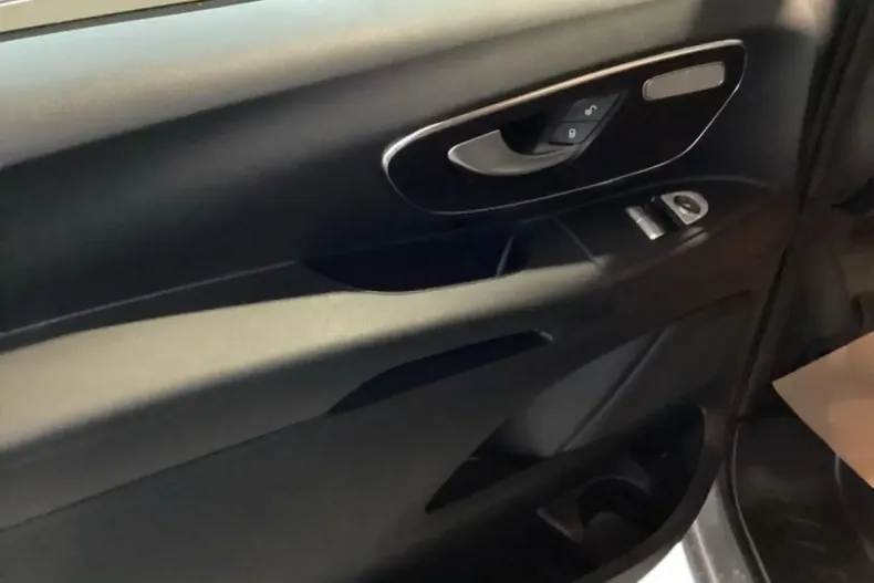 Mercedes-Benz Vito din 2024 cu 29.900 km - oferta MER147208 - foto 18