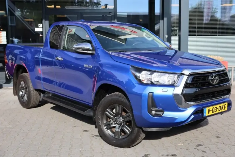 Toyota Hilux din 2024 cu 39.866 km - oferta TOY147210 - foto 1
