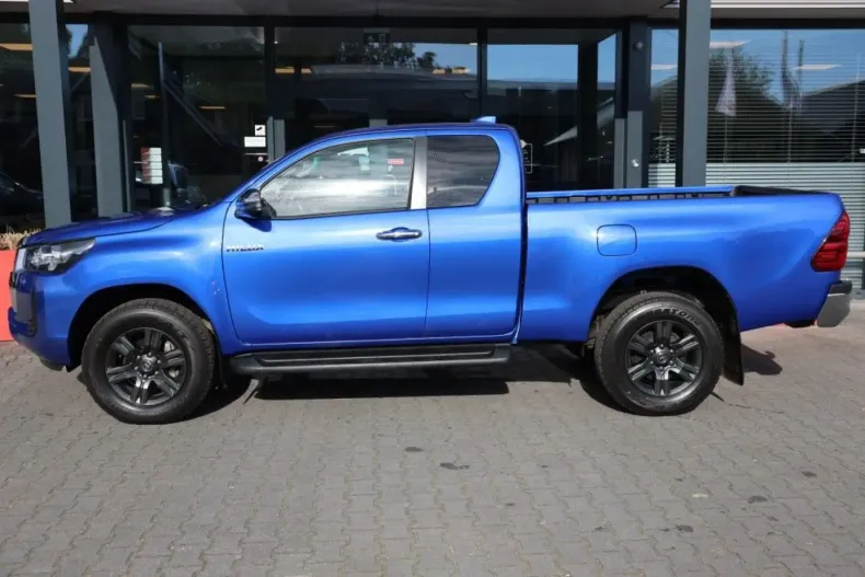 Toyota Hilux din 2024 cu 39.866 km - oferta TOY147210 - foto 2