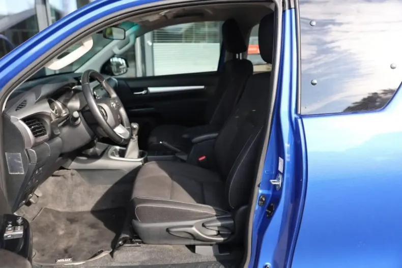 Toyota Hilux din 2024 cu 39.866 km - oferta TOY147210 - foto 8