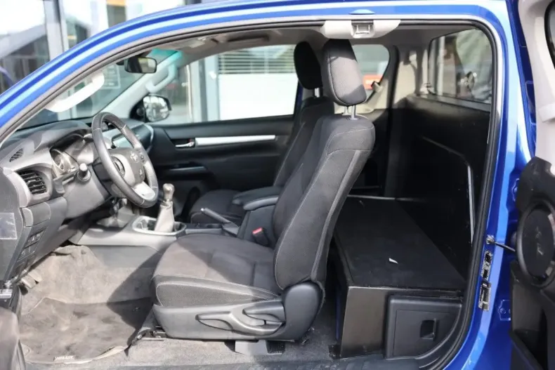 Toyota Hilux din 2024 cu 39.866 km - oferta TOY147210 - foto 9