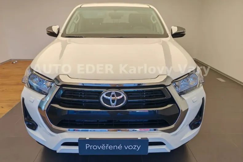 Toyota Hilux din 2024 cu 26.700 km - oferta TOY147211 - foto 2