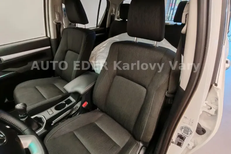 Toyota Hilux din 2024 cu 26.700 km - oferta TOY147211 - foto 6