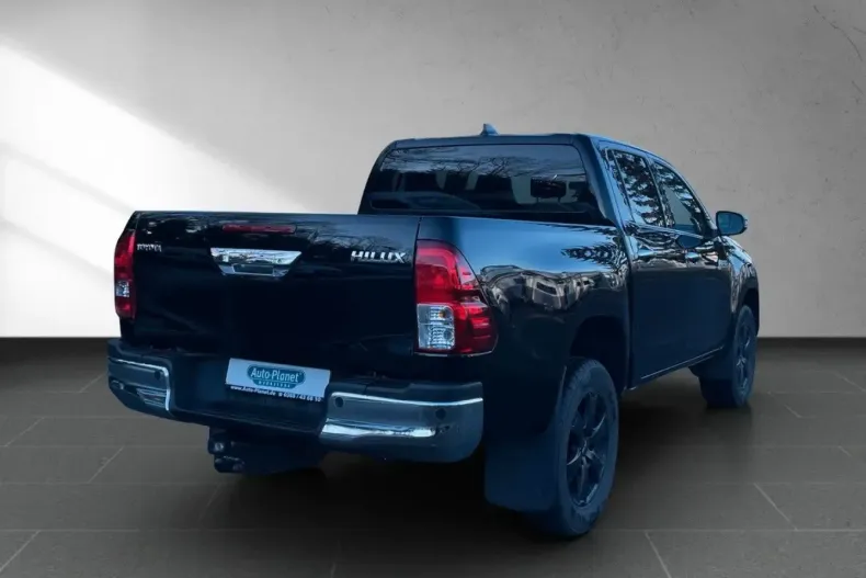 Toyota Hilux din 2024 cu 9.600 km - oferta TOY147212 - foto 9