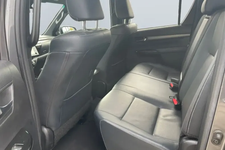 Toyota Hilux din 2021 cu 99.999 km - oferta TOY147213 - foto 13