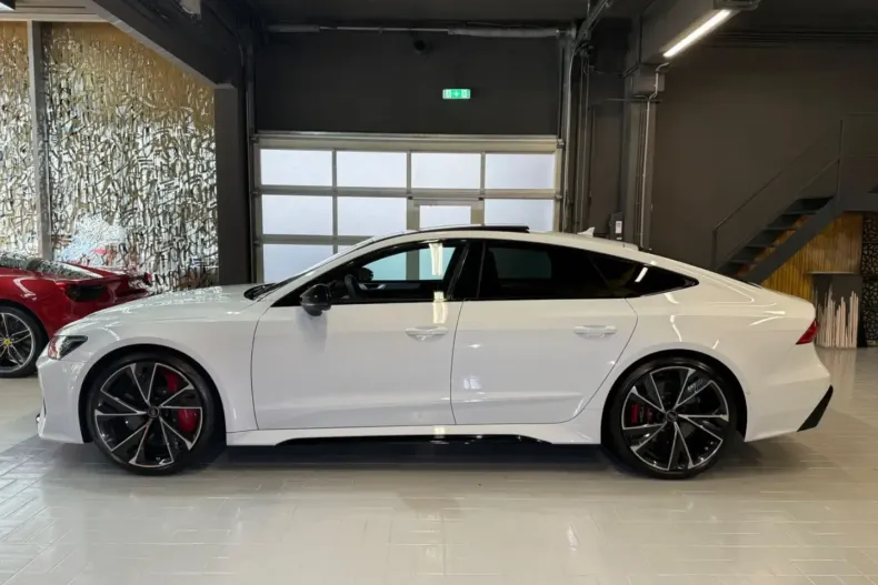 Audi RS7 din 2024 cu 15.000 km - oferta AUD147226 - foto 4