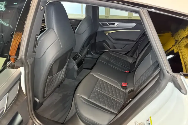 Audi RS7 din 2024 cu 15.000 km - oferta AUD147226 - foto 15