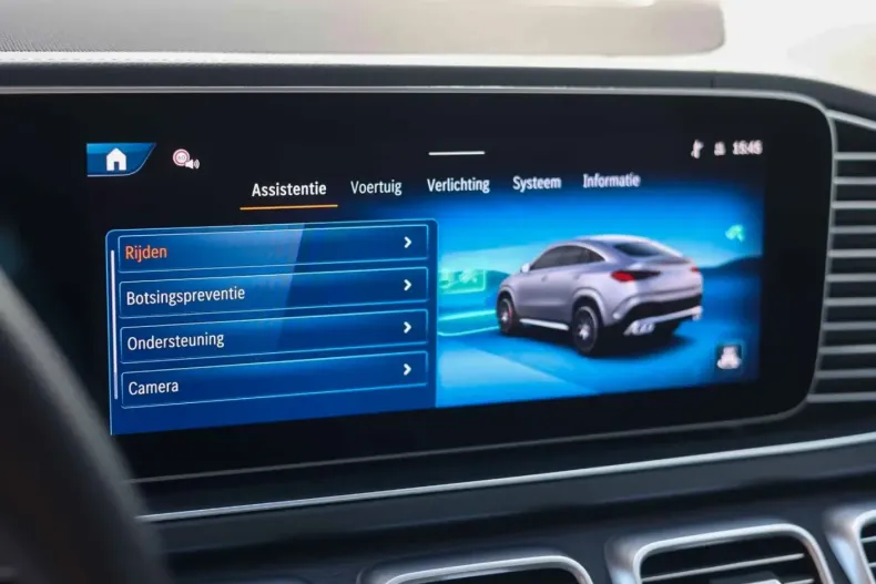 Mercedes-Benz GLE 53 AMG din 2025 cu 10.992 km - oferta MER147228 - foto 46