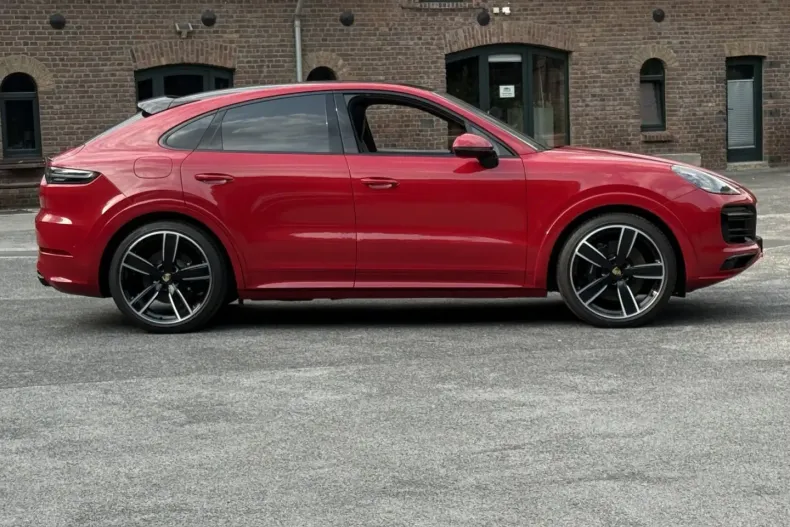 Porsche Cayenne din 2023 cu 13.800 km - oferta POR147232 - foto 29