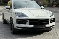 Porsche Cayenne din 2024 cu 22.700 km - oferta POR147234 - foto 1