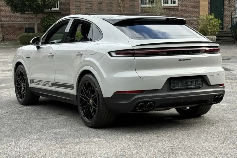 Porsche Cayenne din 2024 cu 22.700 km - oferta POR147234 - foto 19