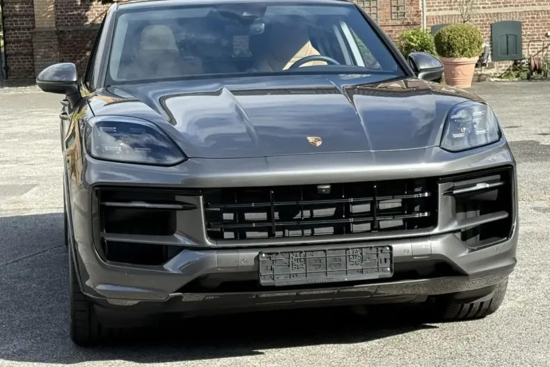 Porsche Cayenne din 2024 cu 11.700 km - oferta POR147236 - foto 2