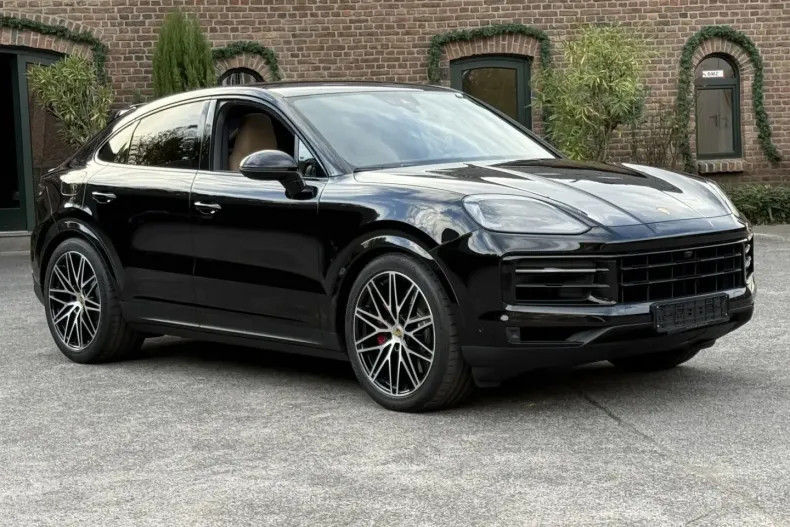 Porsche Cayenne din 2024 cu 6.300 km - oferta POR147237 - foto 12