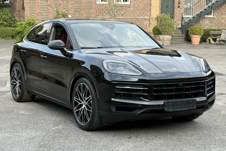 Porsche Cayenne din 2024 cu 8.560 km - oferta POR147238 - foto 2