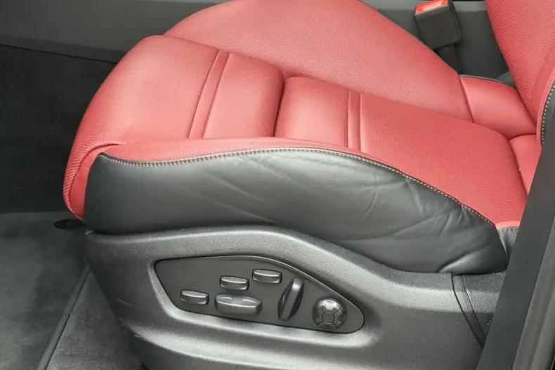 Porsche Cayenne din 2024 cu 8.560 km - oferta POR147238 - foto 7