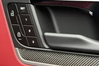 Porsche Cayenne din 2024 cu 8.560 km - oferta POR147238 - foto 27