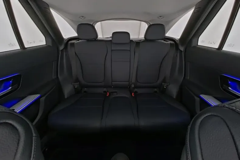 Mercedes-Benz GLC 300 din 2024 cu 30.745 km - oferta MER147239 - foto 7