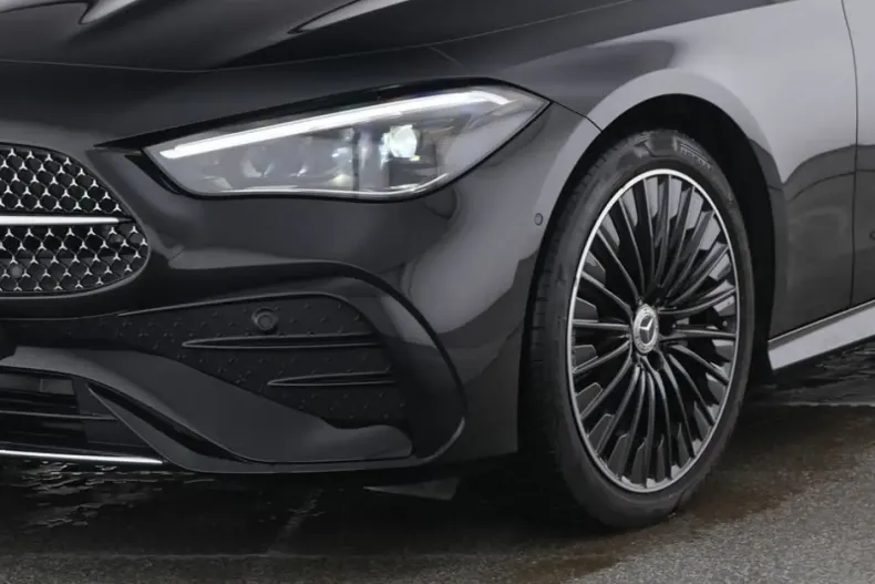 Mercedes-Benz CLE 200 din 2024 cu 19.159 km - oferta MER147240 - foto 3