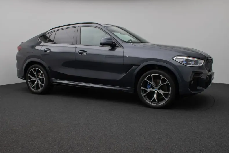 BMW X6 din 2022 cu 38.162 km - oferta BMW147247 - foto 4