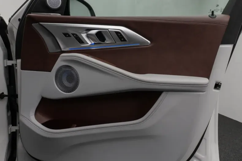 BMW XM din 2024 cu 10.805 km - oferta BMW147252 - foto 31